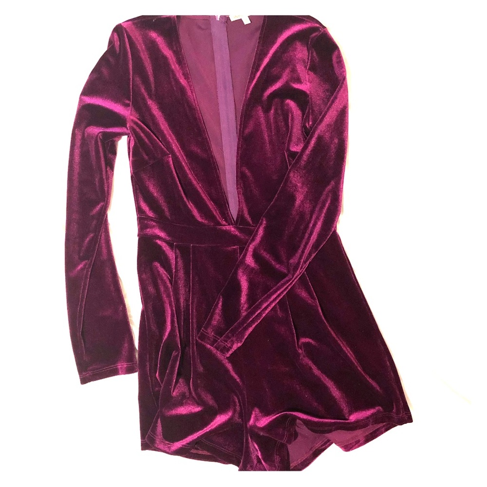 Velvet romper 💜💜💜